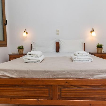 Aqua Naxos Apartments & Suites Ájosz Prokópiosz Kültér fotó