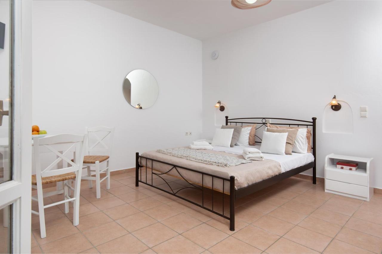 Aqua Naxos Apartments & Suites Ájosz Prokópiosz Kültér fotó