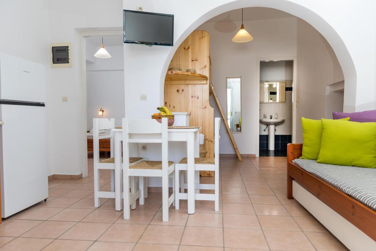 Aqua Naxos Apartments & Suites Ájosz Prokópiosz Kültér fotó