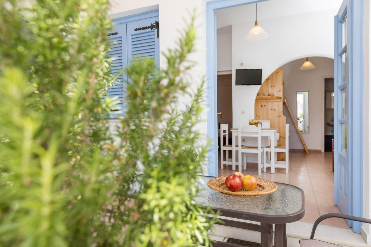 Aqua Naxos Apartments & Suites Ájosz Prokópiosz Kültér fotó