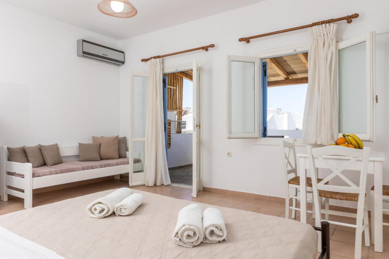 Aqua Naxos Apartments & Suites Ájosz Prokópiosz Kültér fotó